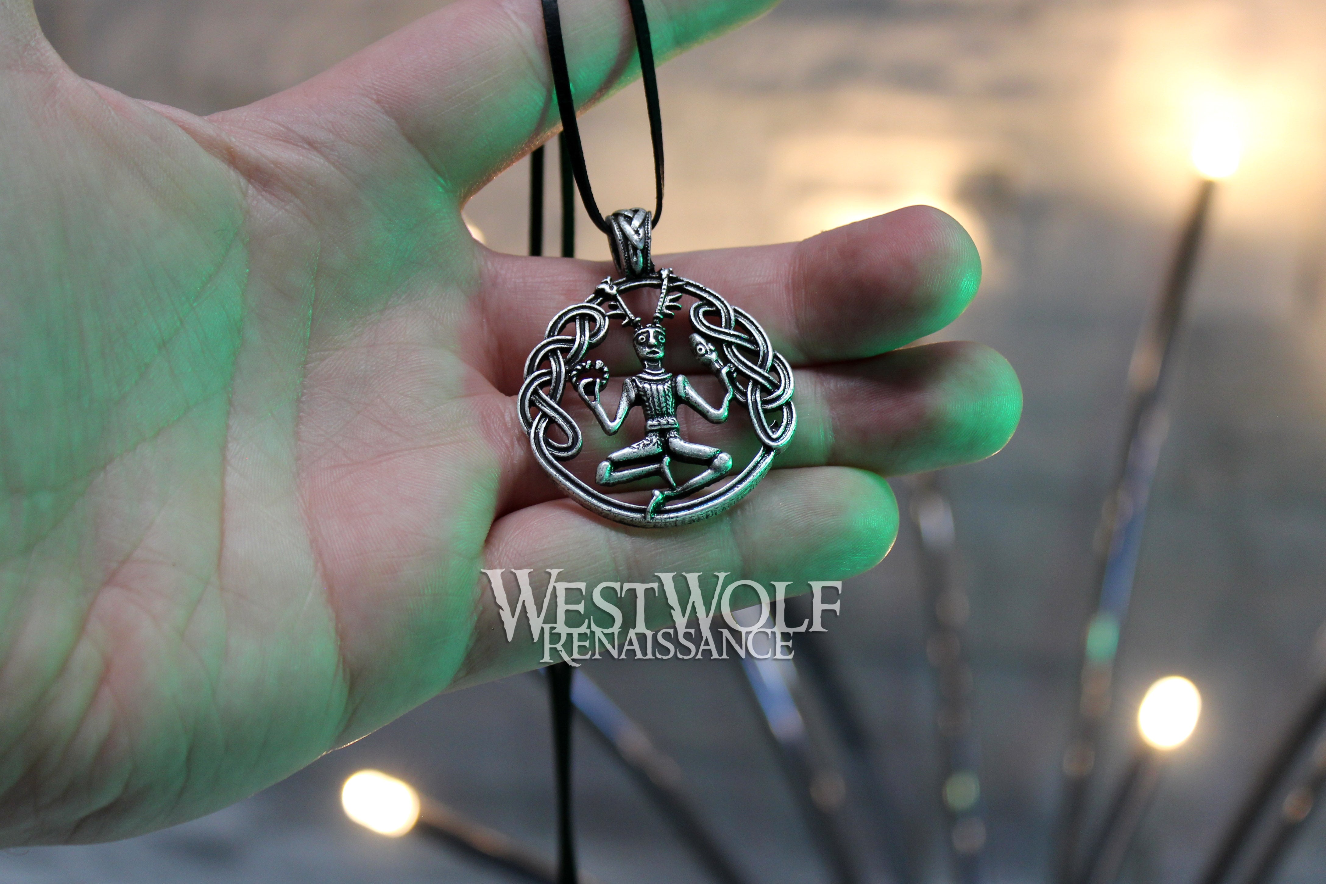 Pendentif : Cernunnos et serpents 6717-AW : Boutique ésotérique et magie naturelle pour Pendentif : Cernunnos et serpents 6717-AW : Boutique ésotérique et magie naturelle pour