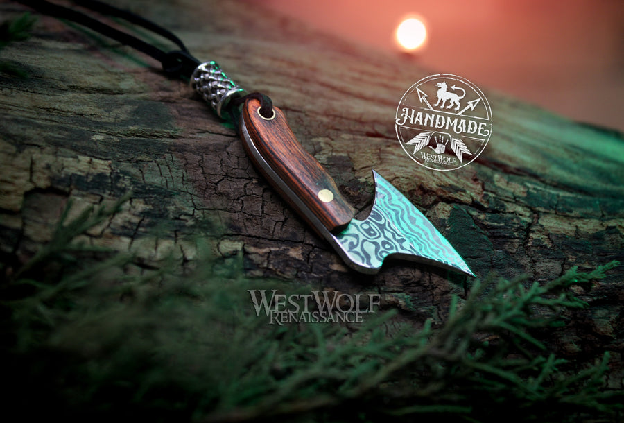 Small Viking Axe Pendant - Sharp Functional Blade with Leather Sheath
