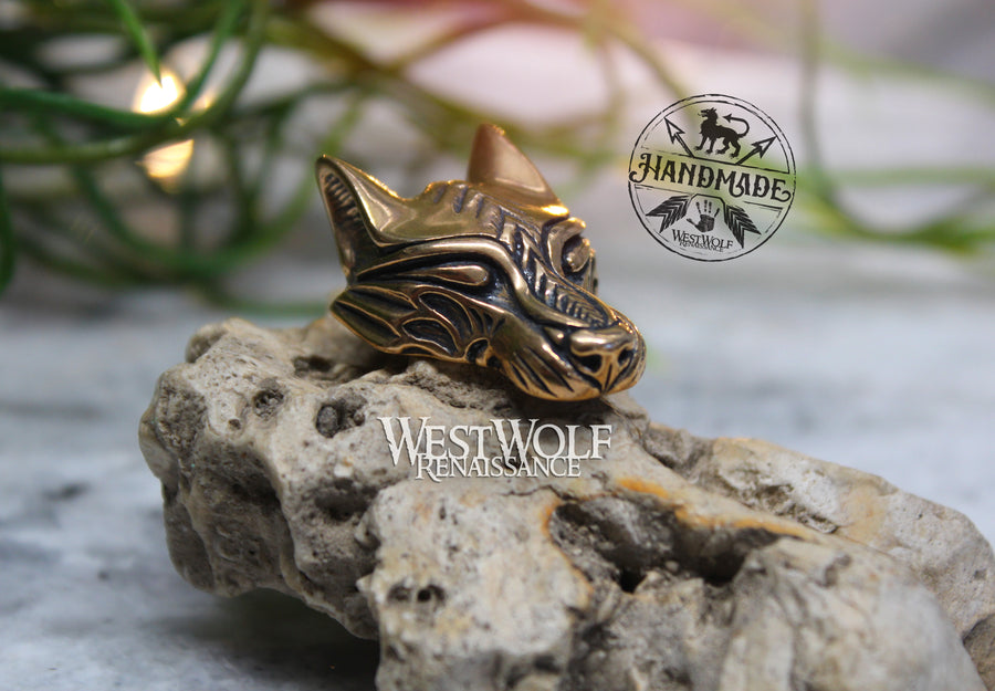 Viking Wolf Head Pendant - Made of Fine Bronze