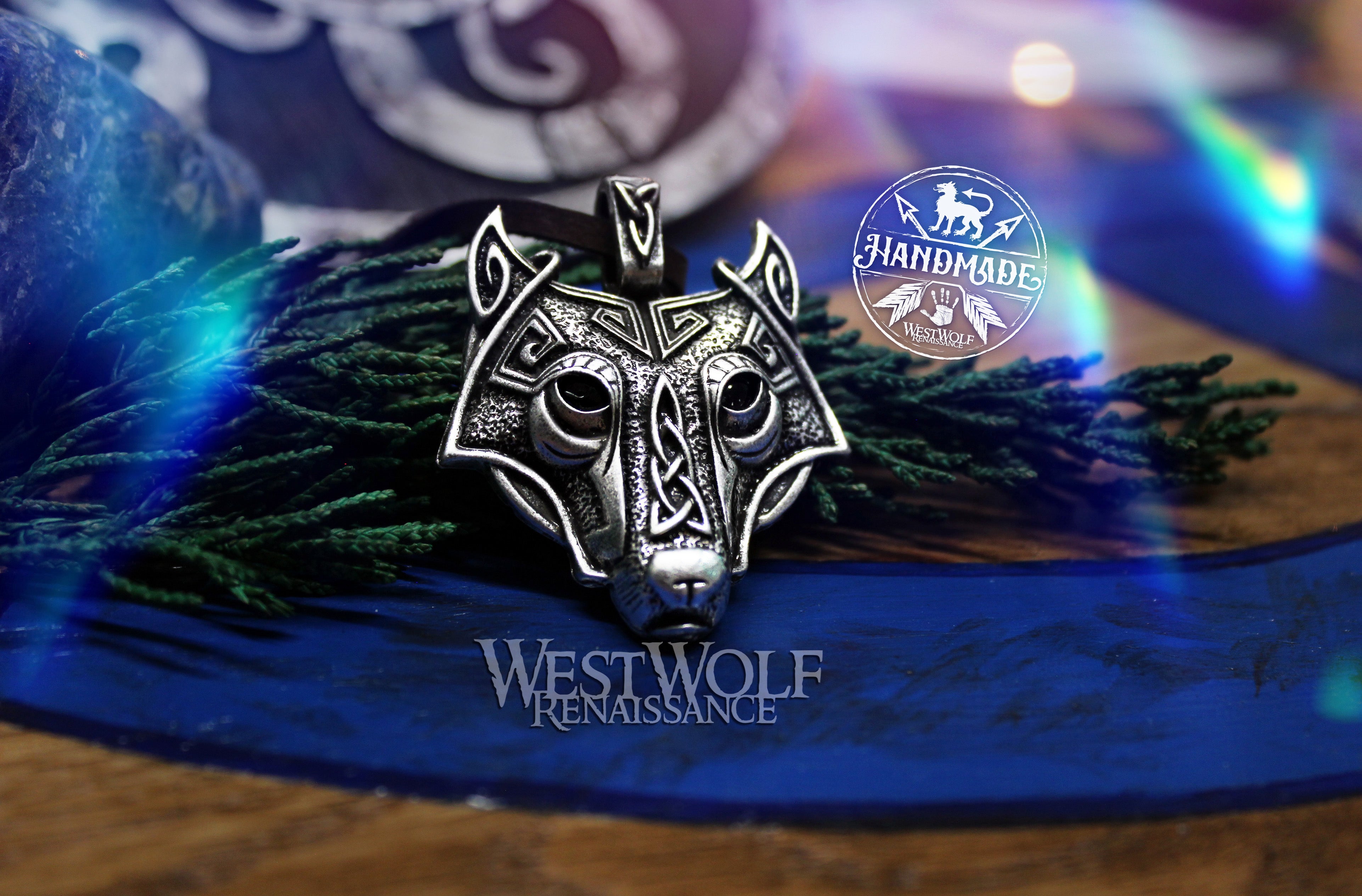 Pendant-WolfHead-