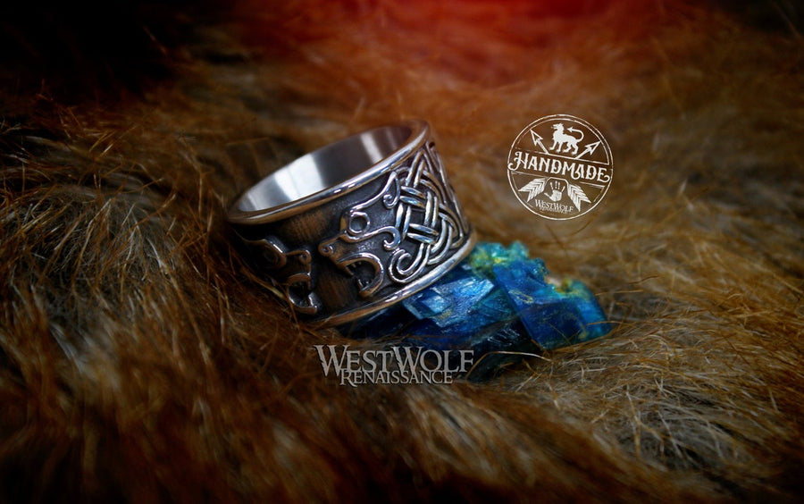 Wide Band Wolf Knot Ring - US Sizes 9-13