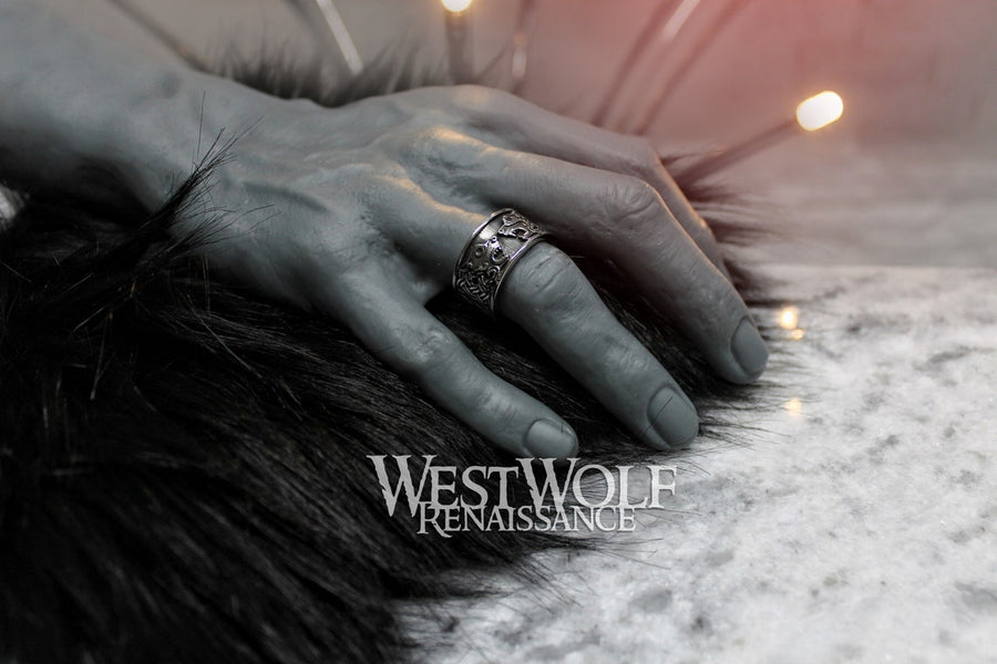 Wide Band Wolf Knot Ring - US Sizes 9-13