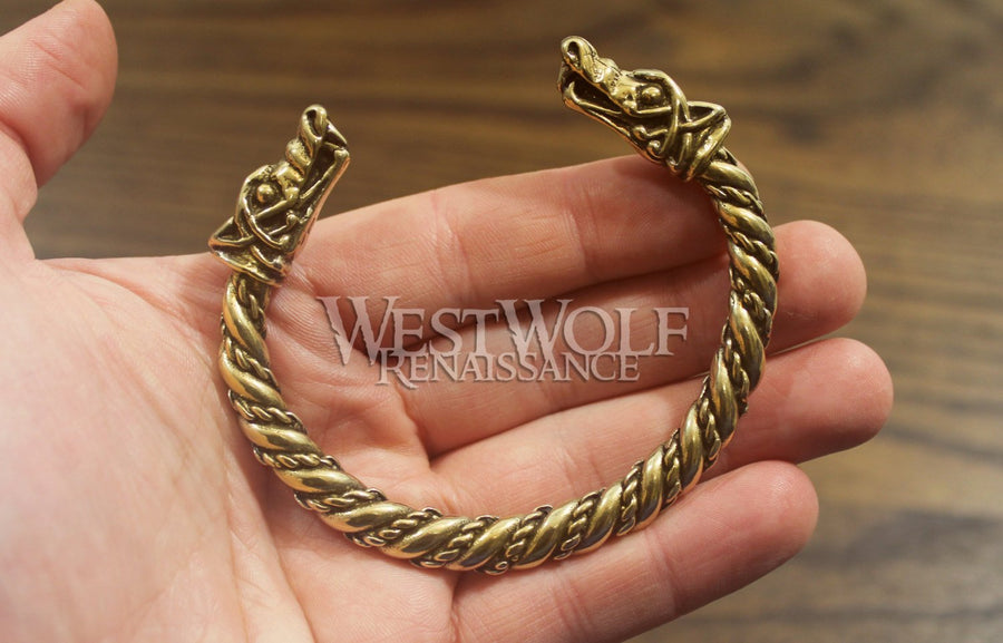 Viking Wolf Head Bracelet in Golden Bronze