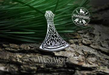 Viking Axe Head Pendant - Mammen Art Style